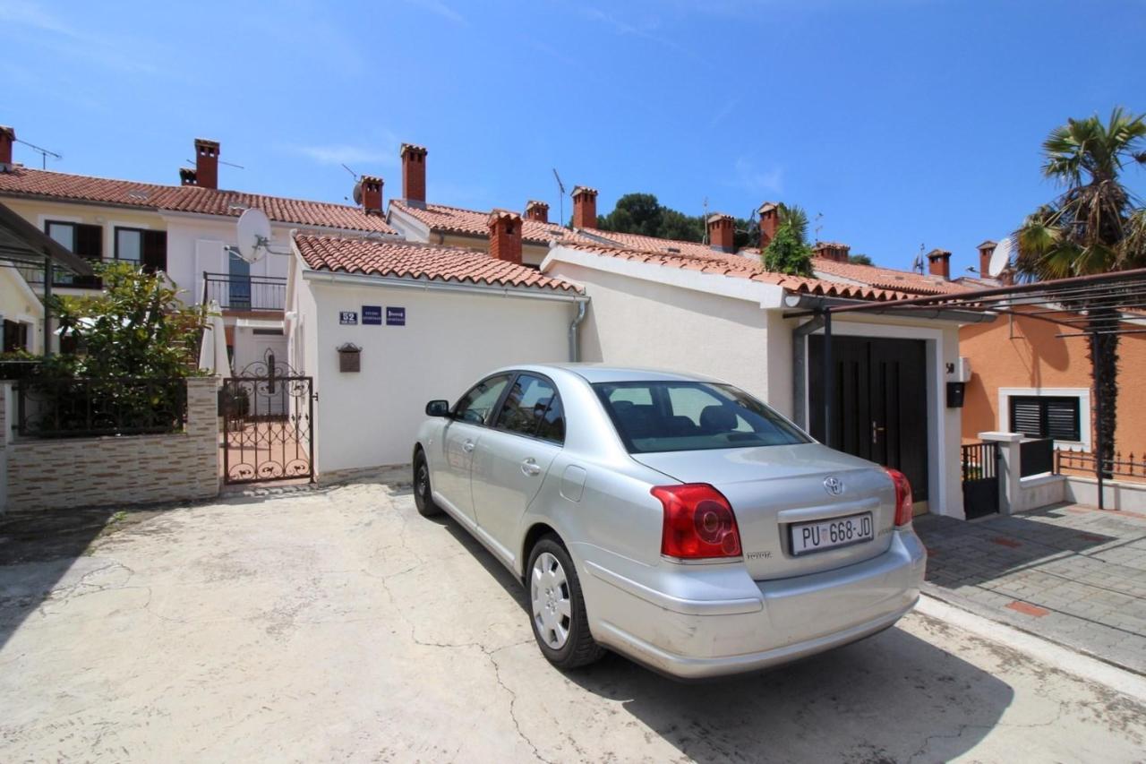 Apartment In Porec/Istrien 10214 Exterior photo