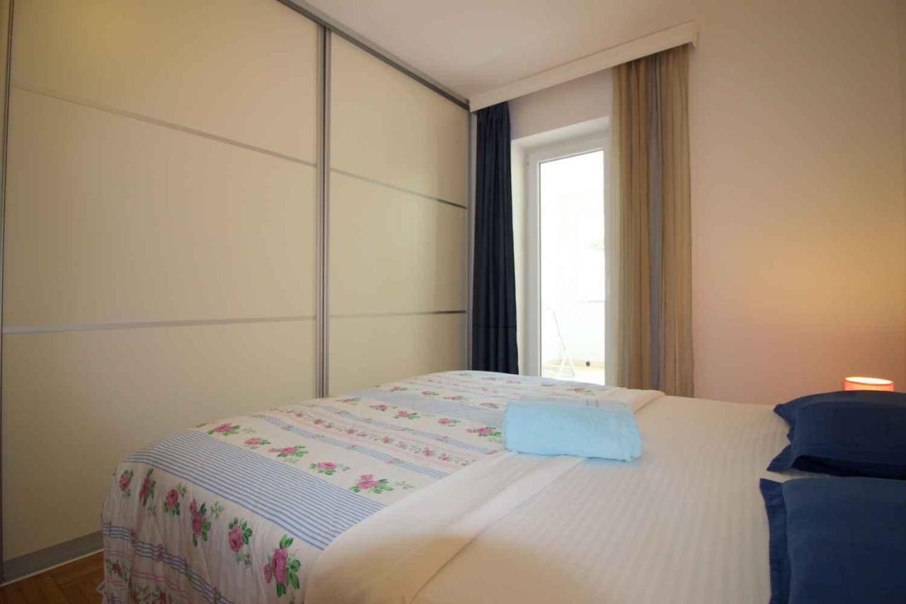 Apartment In Porec/Istrien 10214 Exterior photo